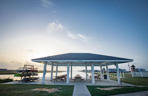 Freeport House | Blue Water RV Resort