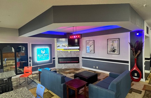 Eagan Hotel | Blue Way Inn Eagan Extended Stay - 1 King Bed Non Smoking