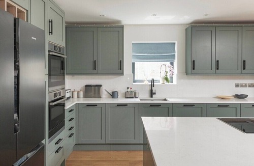 Holcombe House | Bluebell Barn - Cookswood