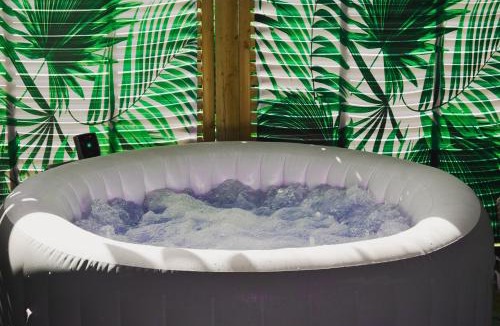 Evesham House | Bluebell Cabin