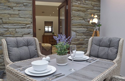Cardigan Cottage | Bluebell Cottage - UK12988