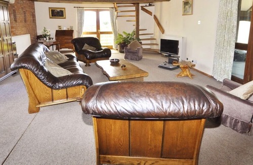 Upton Snodsbury Bed & Breakfast | Bluebell Farm