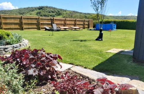 Compton Dundon House | Bluebell House