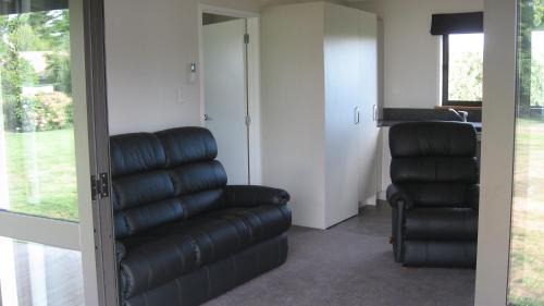 Longlands House | Bluebell Lodge and Cottage