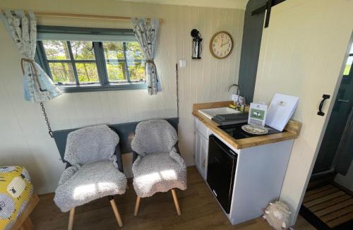 Speeton Cabin | Bluebell the Shepherds Hut