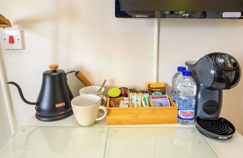 Staple Hill Apartment | Bluebells by STAE-Homes