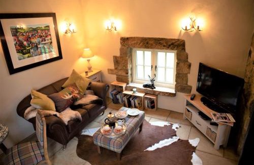 Urra House | Bluebells Cottage