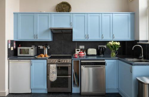 Bruton House | Blueberry Barn, light and airy barn conversion near Bruton