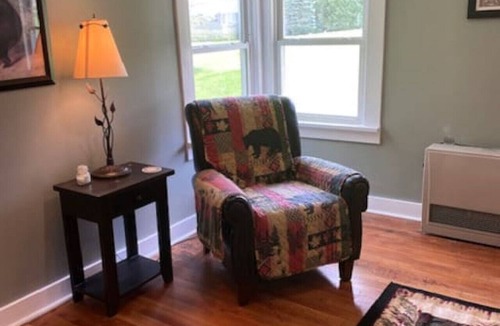 Plattsburgh Cabin | Blueberry Cottage Lake Champlain