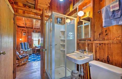 Waldoboro Cottage | 'Blueberry Cottage' on Scenic Back River Cove