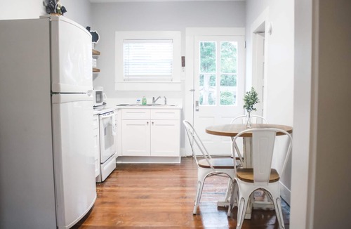 Poplarville House | Blueberry Manor - Poplar Suite