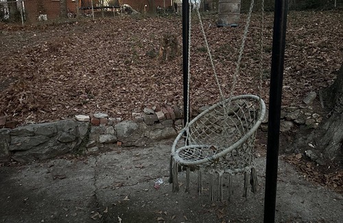 Church Street House | Blueberry peach retreat