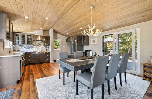 The Archipelago Cottage | Blueberry Point on Richard's Island Pointe au Baril