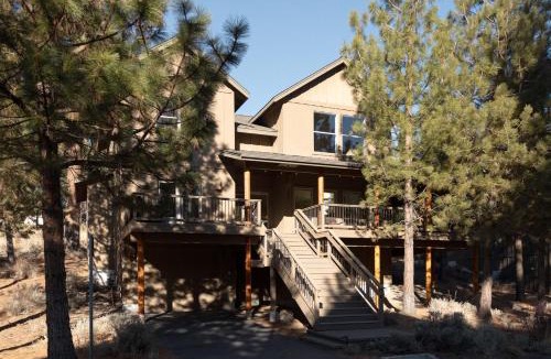 RiverWild House | Bluebird Day - Big River