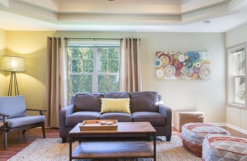 River West House | Bluebird Day - Cascadia Craftsman