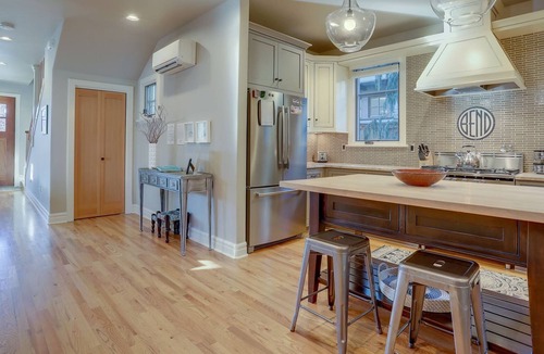 River Terrace House | Bluebird Day - Downtown Awbrey