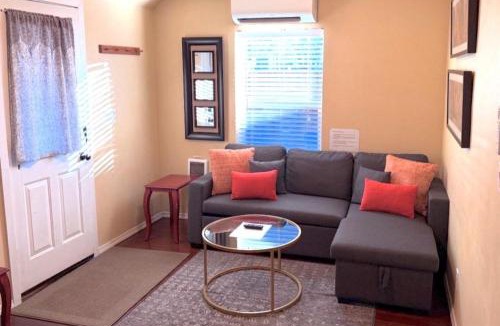 Old Bend House | Bluebird Day - Huckleberry Cottage