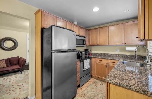 Old Bend House | Bluebird Day - Huckleberry Cottage