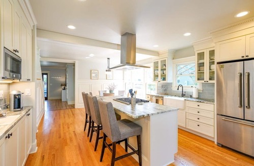 River Terrace House | Bluebird Day - Soleil Bungalow