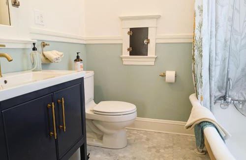 Richmond Hotel | Bluebird Guesthouse