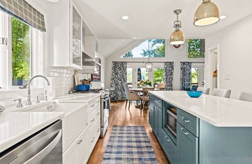 Queensbury House | Bluebird Hideaway