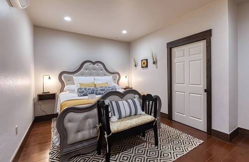 Elk City Hotel | Bluebird Place Jessie Room: Historic Rt 66