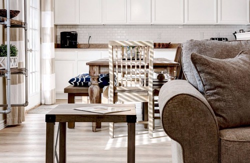 Wetmore House | Bluebonnet - A Birdy Vacation Rental