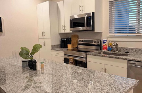 Ennis Apartment | Bluebonnet Escape | Cozy 1BR Near Ennis Trails