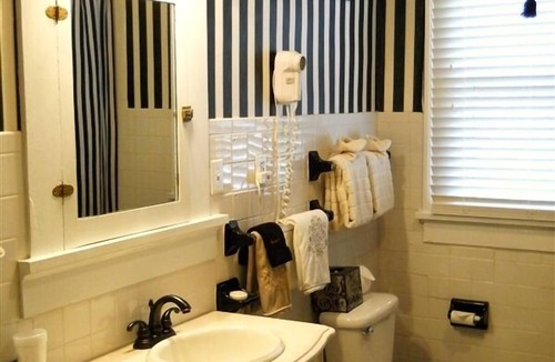 Bluefield Bed & Breakfast | Bluefield Inn