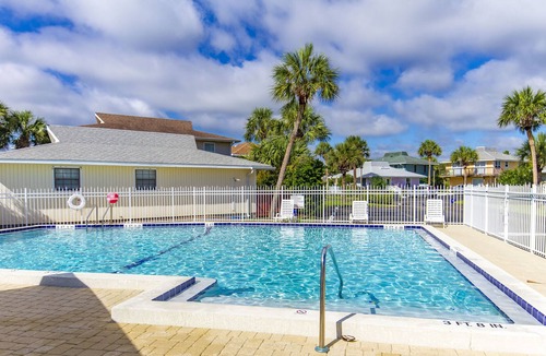 Surfcrest Village Condo | Bluefish 16 House