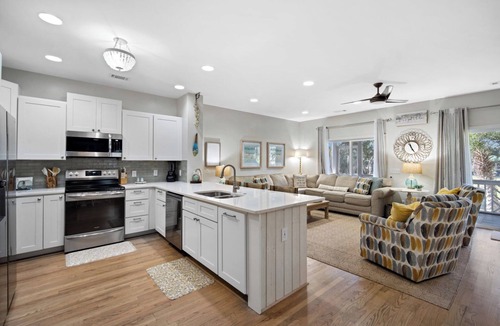 Bonito Boathouses House | Bluegrass Beach House