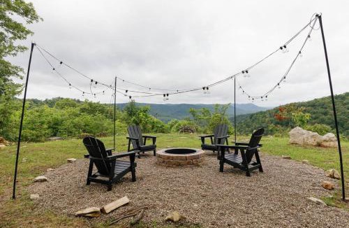 Stanton House | "Bluegrass Bluff" - The Overlook LUX Dome - RRG