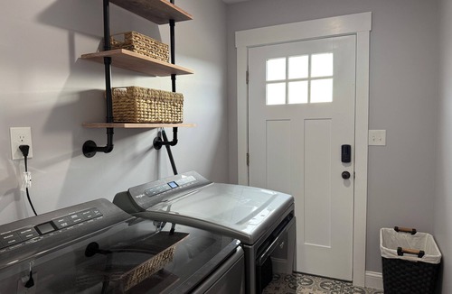 Woodbine House | Bluegrass Bungalow in the heart of Corbin