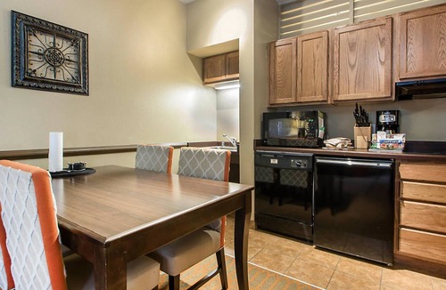 Lake Delton Condo | Bluegreen Odyssey Dells