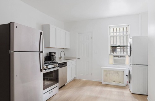 East Village Apartment | Blueground | Alphabet City, washer, nr Tompkins Square Park