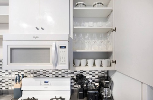 Assembly Square Apartment | Blueground | Assembly Square, view, nr Mystic River