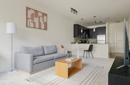 Assembly Square Apartment | Blueground | Assembly Square, view, nr Mystic River