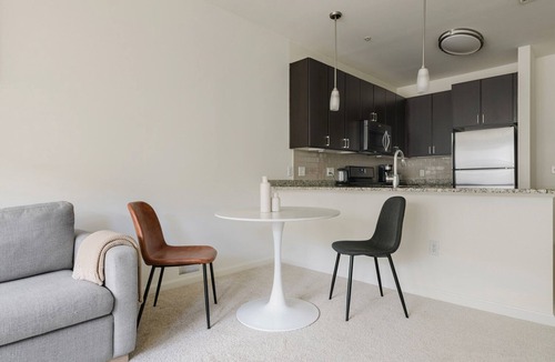 Assembly Square Apartment | Blueground | Assembly Square, view, nr Mystic River