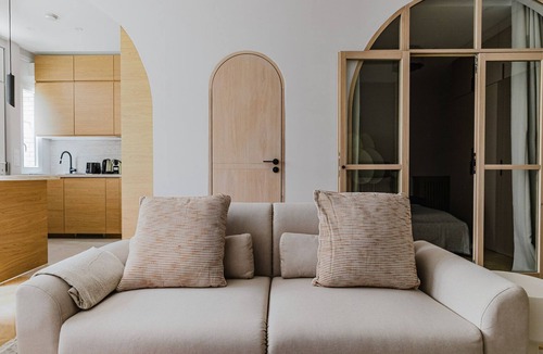 16th Arrondissement Apartment | Blueground | Auteuil, washer, nr Monceau Park