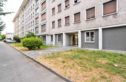 Iselin Apartment | Blueground | Basel-Iselin, balcony, nr Rhine