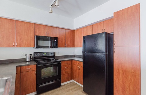 West Bellevue Apartment | Blueground | Bellevue, w/d, nr Downtown Park