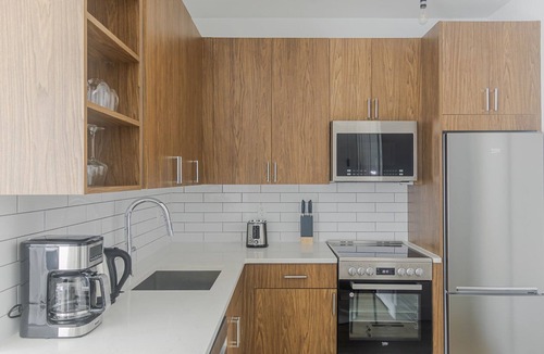 Boerum Hill Apartment | Blueground | Boerum Hill, rooftop, nr Brooklyn Bridge