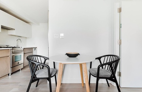 Brooklyn Heights Apartment | Blueground | Brooklyn Heights, nr bridge, gym