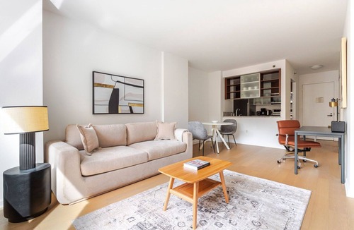 Chelsea Apartment | Blueground | Chelsea, rooftop, nr High Line