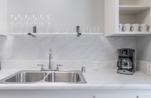 University South Apartment | Blueground | Crescent Park, view, nr Stanford