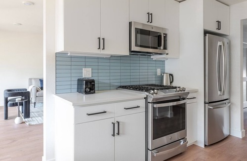 Cupertino Apartment | Blueground | Cupertino, pool, nr Memorial Park