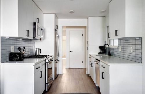 Cupertino Apartment | Blueground | Cupertino, pool, nr Cupertino Park