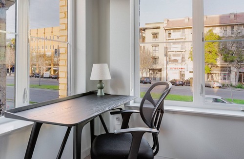 Downtown Berkeley Apartment | Blueground | Downtown Berkeley, AC, nr UC Berkeley