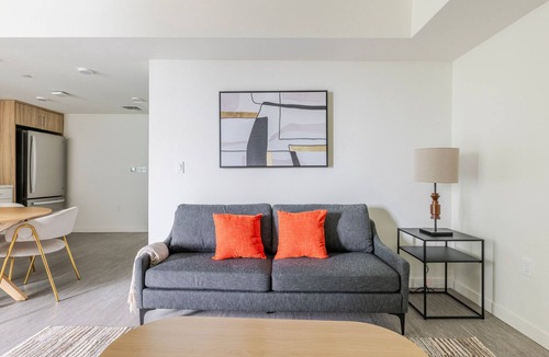 Downtown Berkeley Apartment | Blueground | Downtown Berkeley, rooftop, nr UC Berkeley