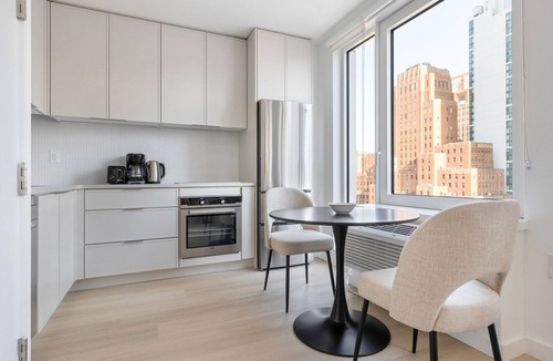 Downtown Brooklyn Apartment | Blueground | Downtown Brooklyn, rooftop, nr Brooklyn Bridge